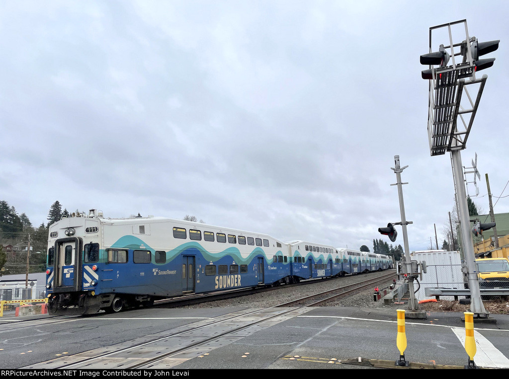 One of the older Sounder Cab Cars trails on southbound Sounder Train # 1507 through Kent.